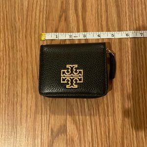 Tory Burch wallet